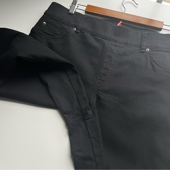 Spanx Flare Jeans Clean Black Pull On Slimming Classic XL Petite - Picture 4 of 10